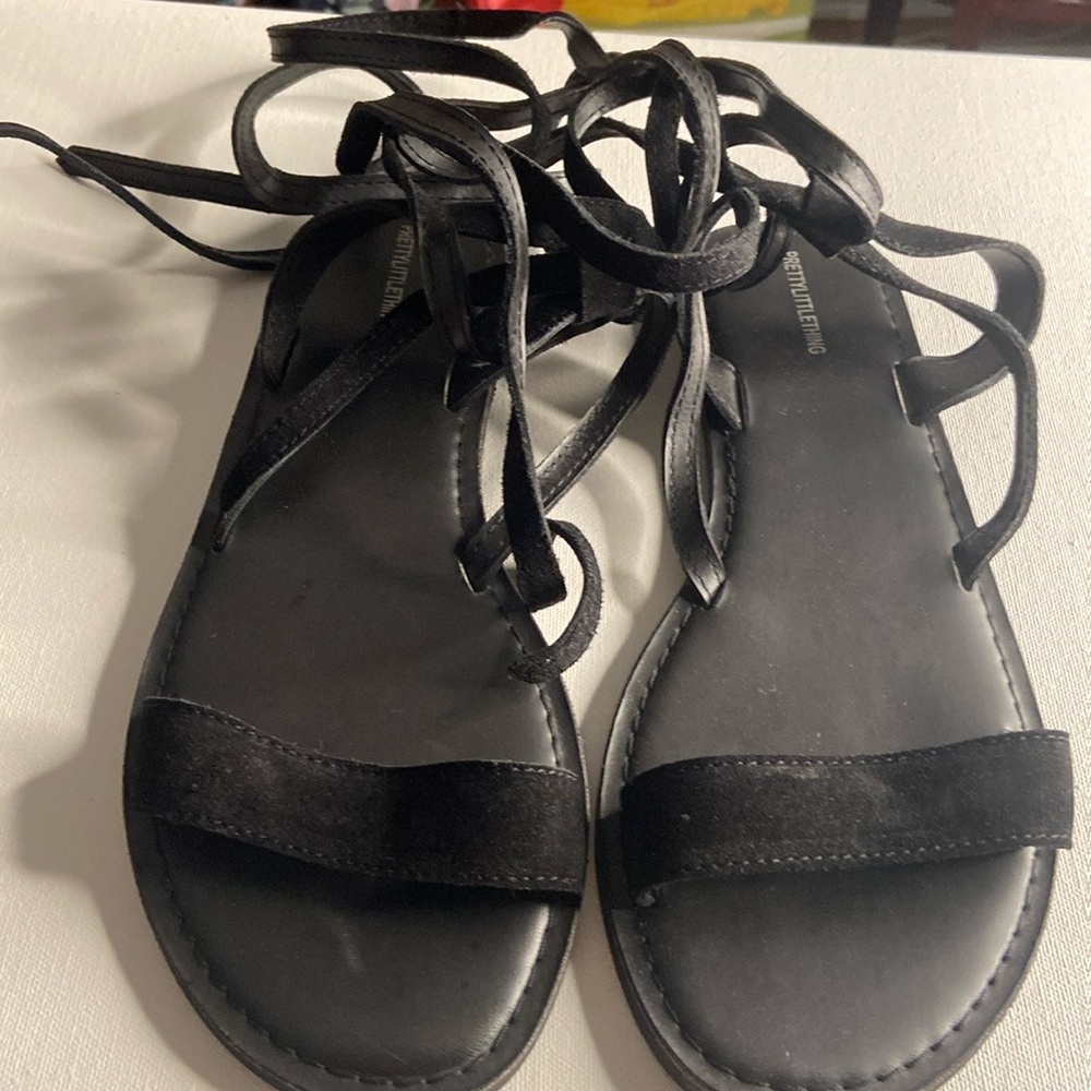 Sandals Pretty Little Thing